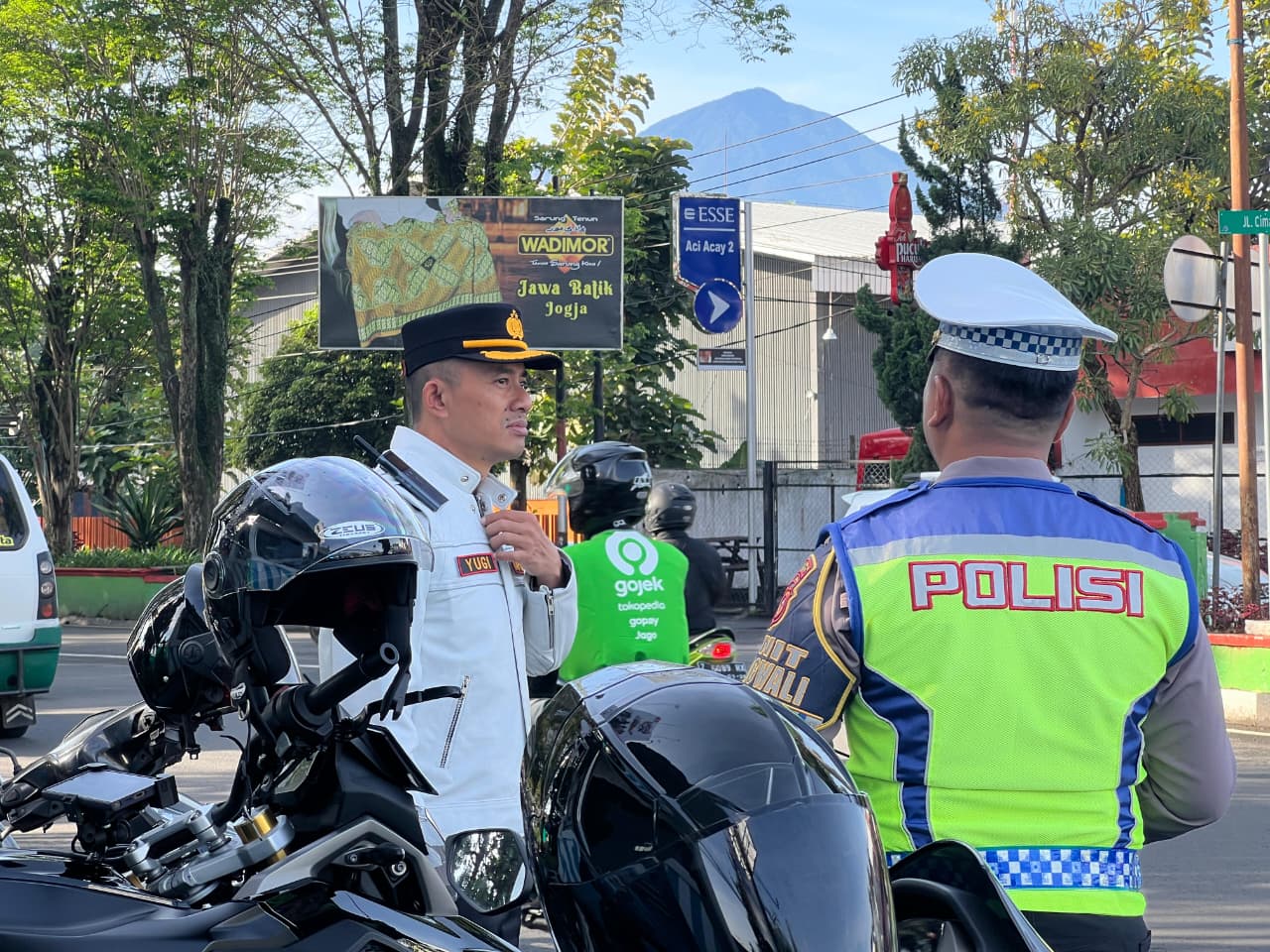 Kapolres Garut Pantau Pelaksanaan Operasi Zebra Lodaya 2025